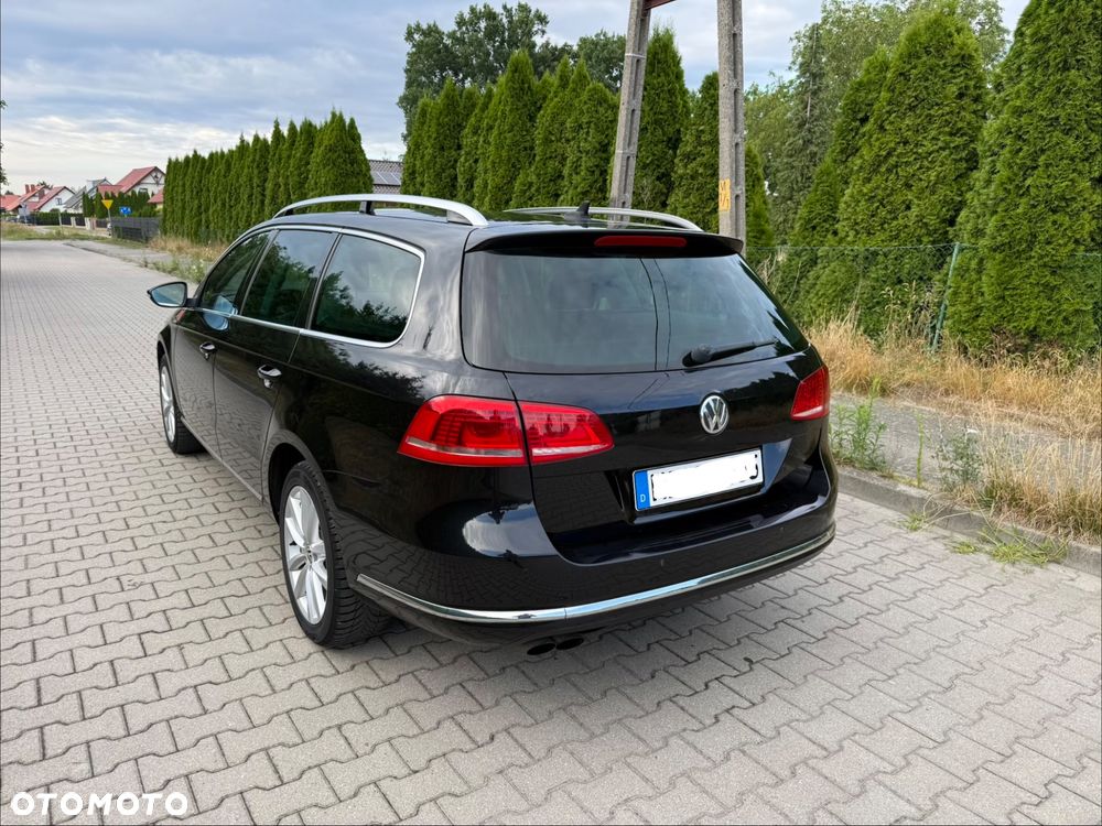 Volkswagen Passat 2.0 TDI DPF Highline - 4
