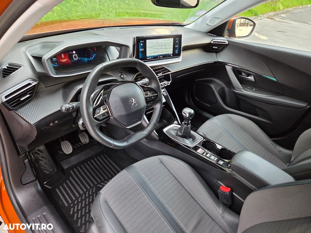 Peugeot 2008 PureTech 130 Allure Pack - 15