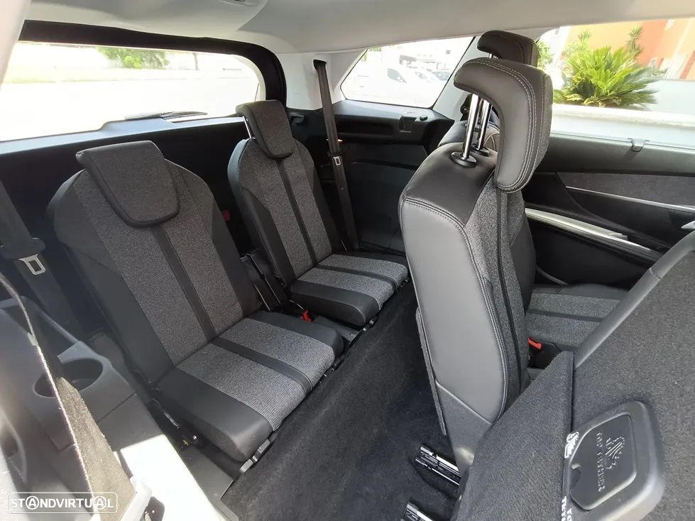 Peugeot 5008 - 20