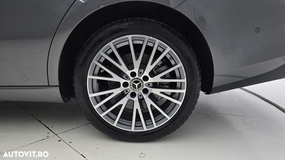 Mercedes-Benz CLA - 22