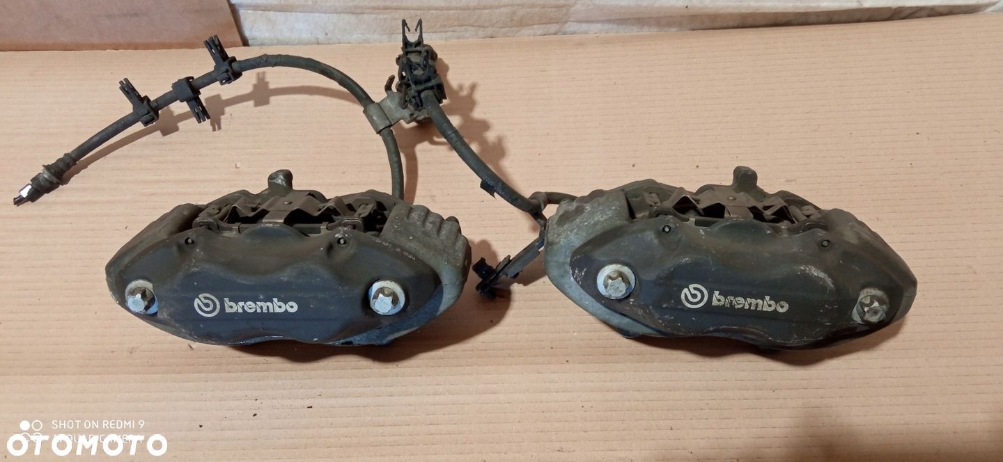 DODGE CHALLENGER 6.4 SRT ZACISKI HAMULCOWE BREMBO PRZÓD LEWY PRAWA - 1