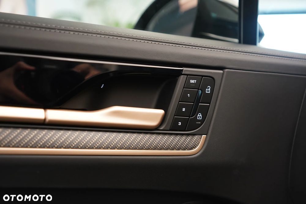 Porsche Cayenne Standard - 22