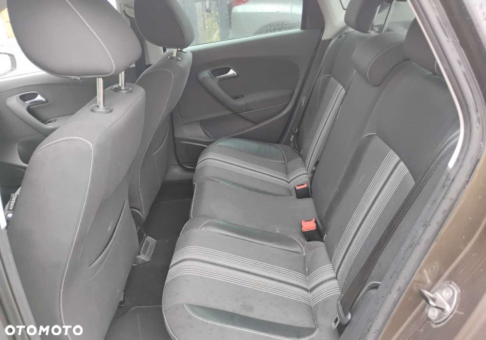Volkswagen Polo - 11