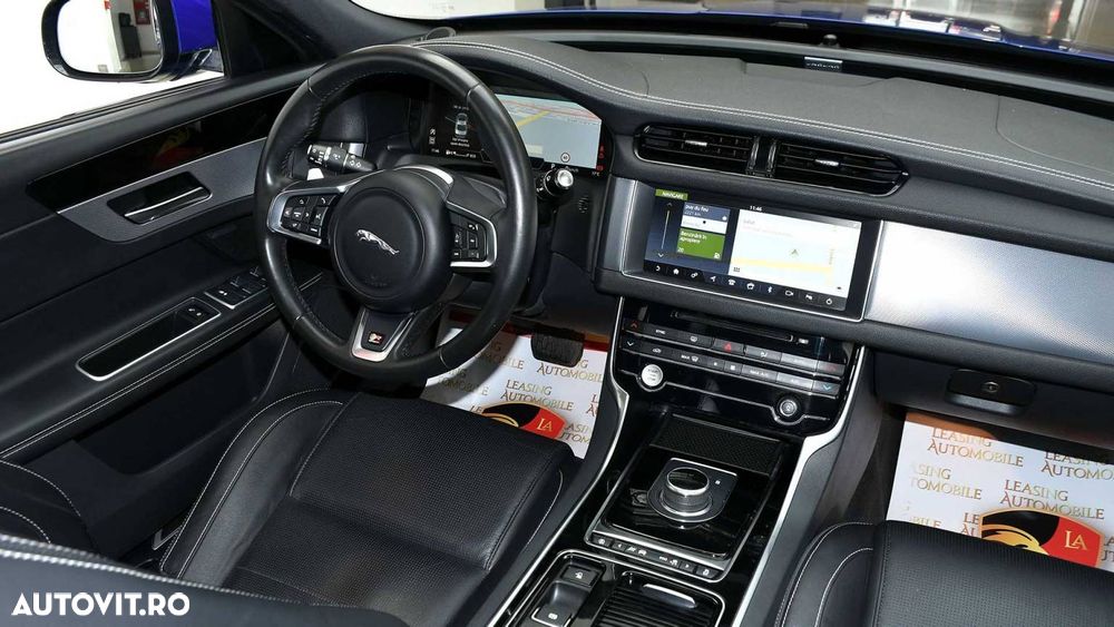 Jaguar XF 20d AWD R-Sport - 11