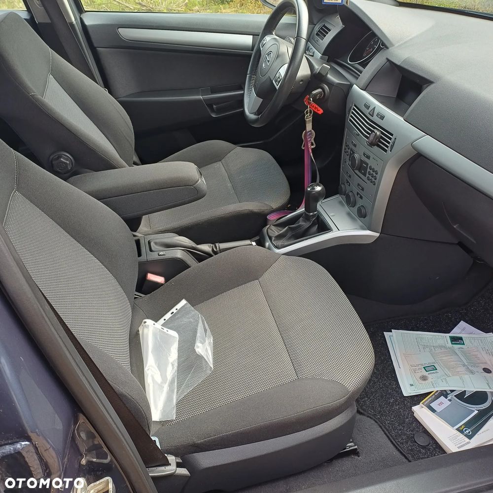 Opel Astra 1.6 Selection - 6