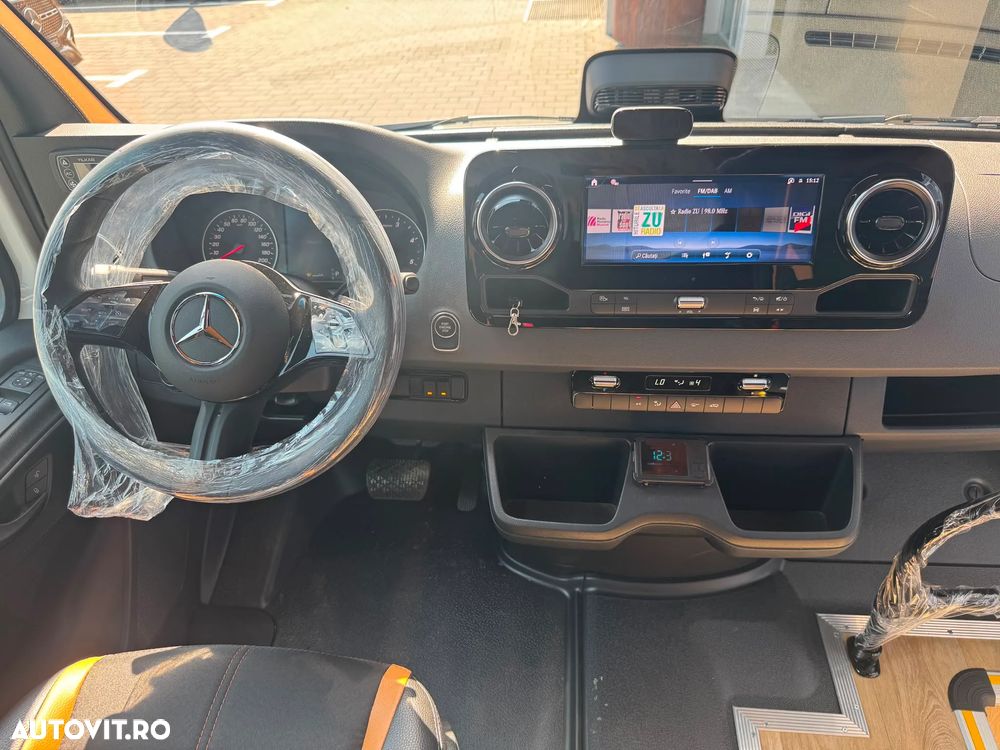 Mercedes-Benz Sprinter 517 Microbus 19+1+1 - 6