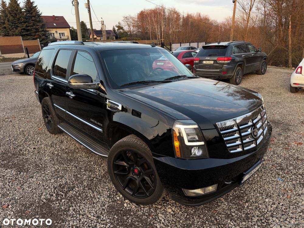 Cadillac Escalade 6.0 V8 Platinum - 4