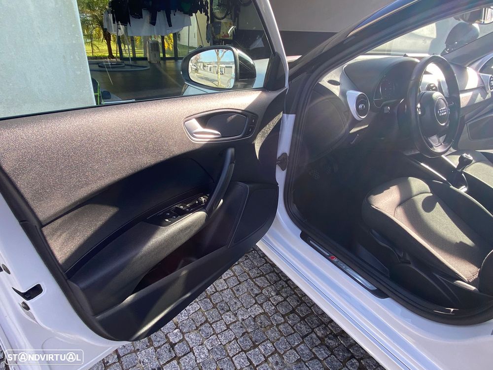 Audi A1 Sportback 1.6 TDI S-line - 19