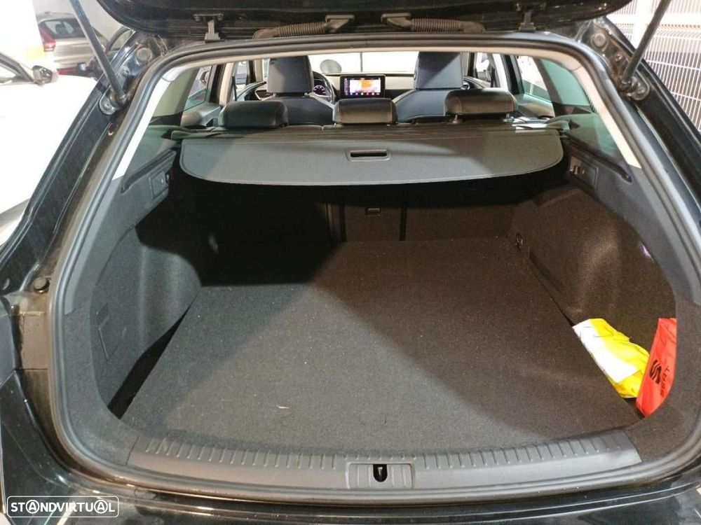 SEAT Leon ST 1.4 e-Hybrid FR DSG - 8