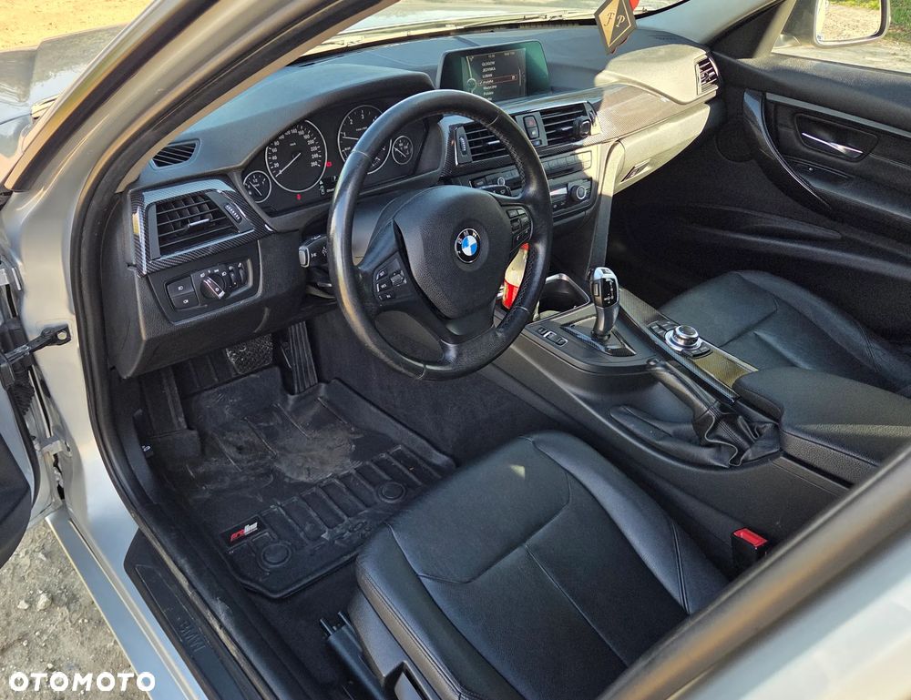 BMW Seria 3 320d DPF Edition Fleet Sport - 14