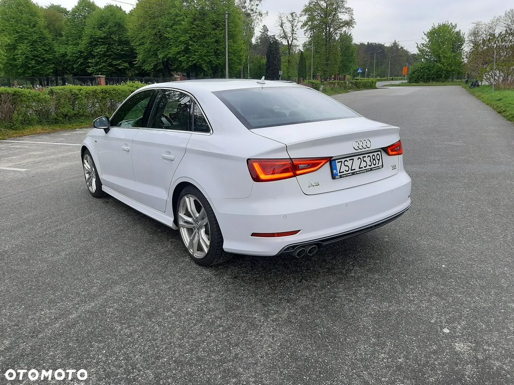 Audi A3 Limousine 2.0 TDI quattro S line Sportpaket - 4