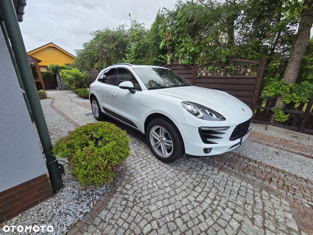 Porsche Macan Standard - 4