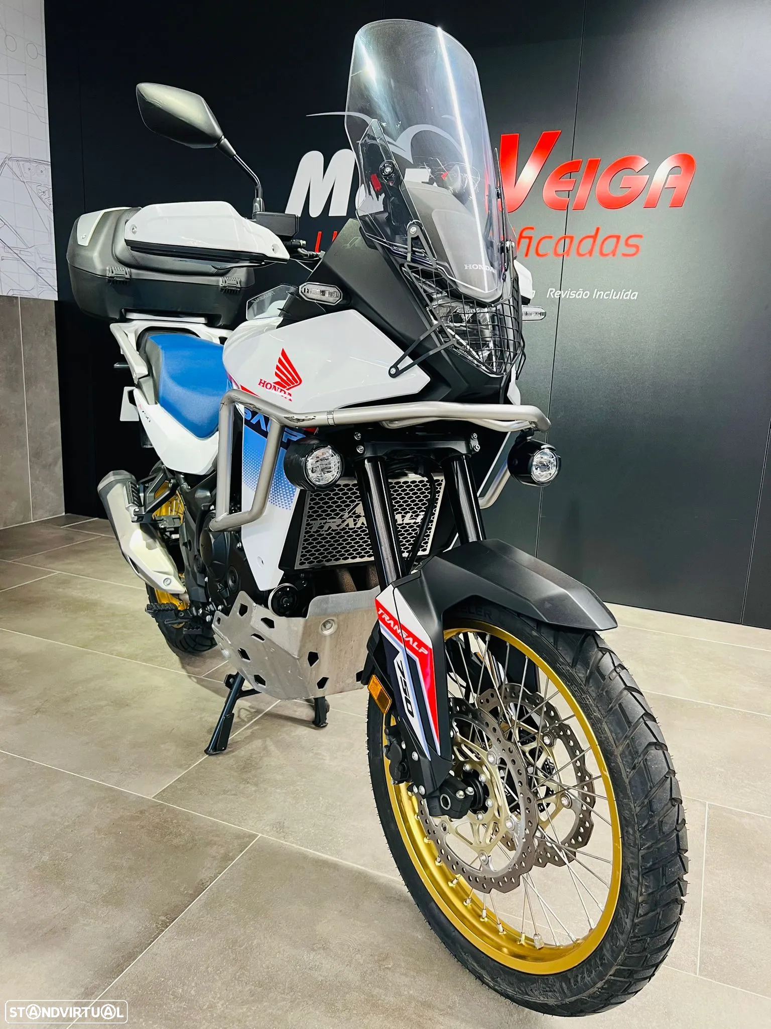 Honda Transalp 750 - 3
