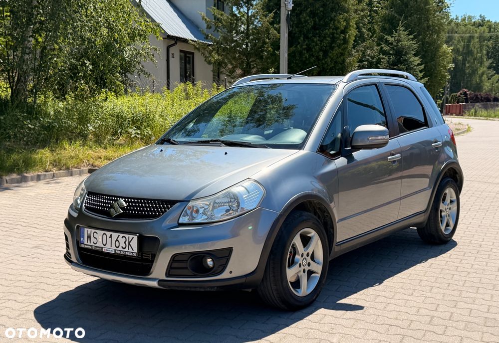 Suzuki SX4 2.0 DDiS Premium 4WD - 2
