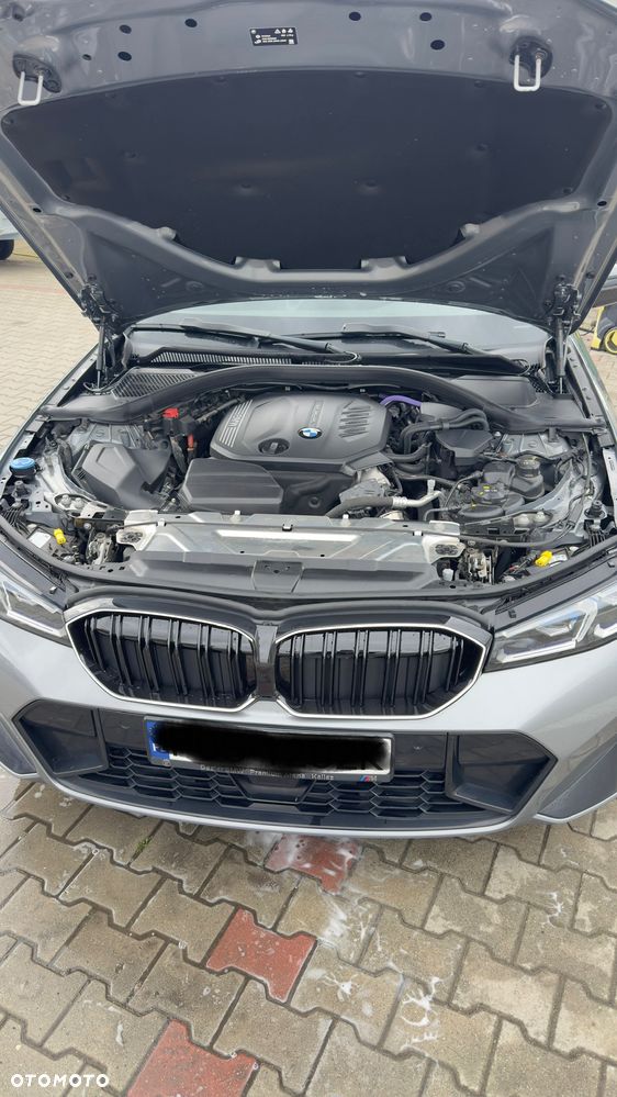 BMW Seria 3 320d xDrive M Sport - 29