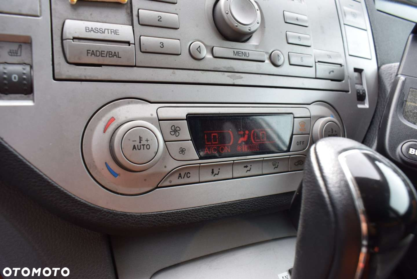 Ford Kuga - 31