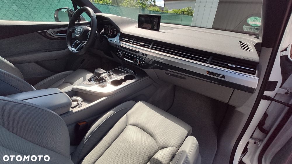 Audi SQ7 4.0 TDI Quattro Tiptronic - 14