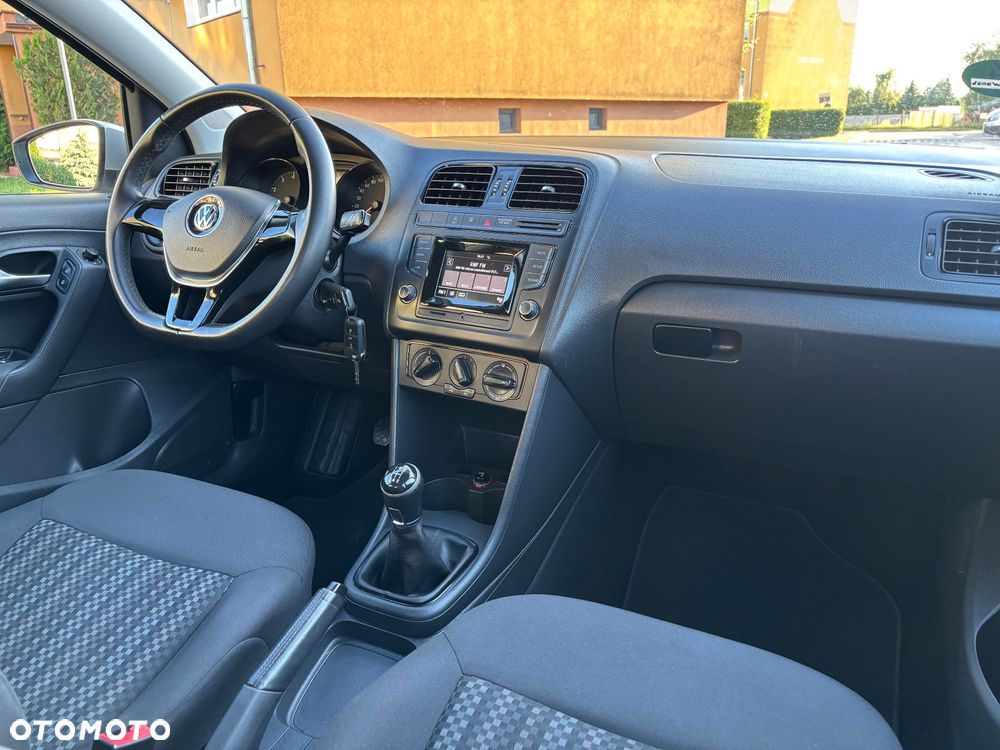 Volkswagen Polo 1.0 (Blue Motion Technology) Trendline - 6