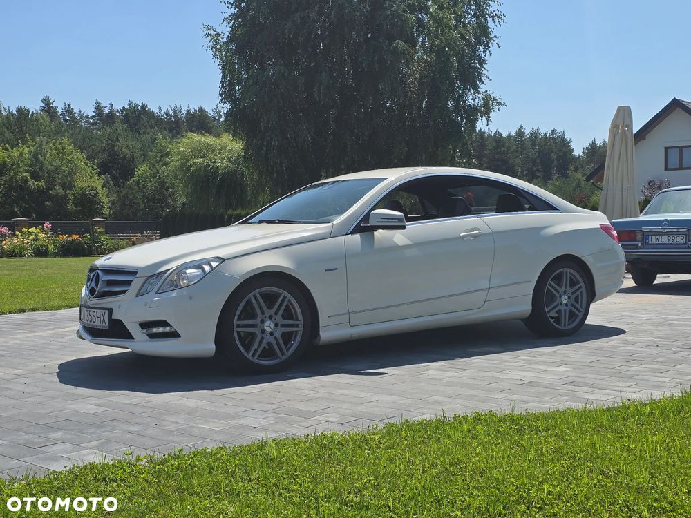 Mercedes-Benz Klasa E 250 CDI DPF BlueEFFICIENCY 7G-TRONIC Avantgarde - 7