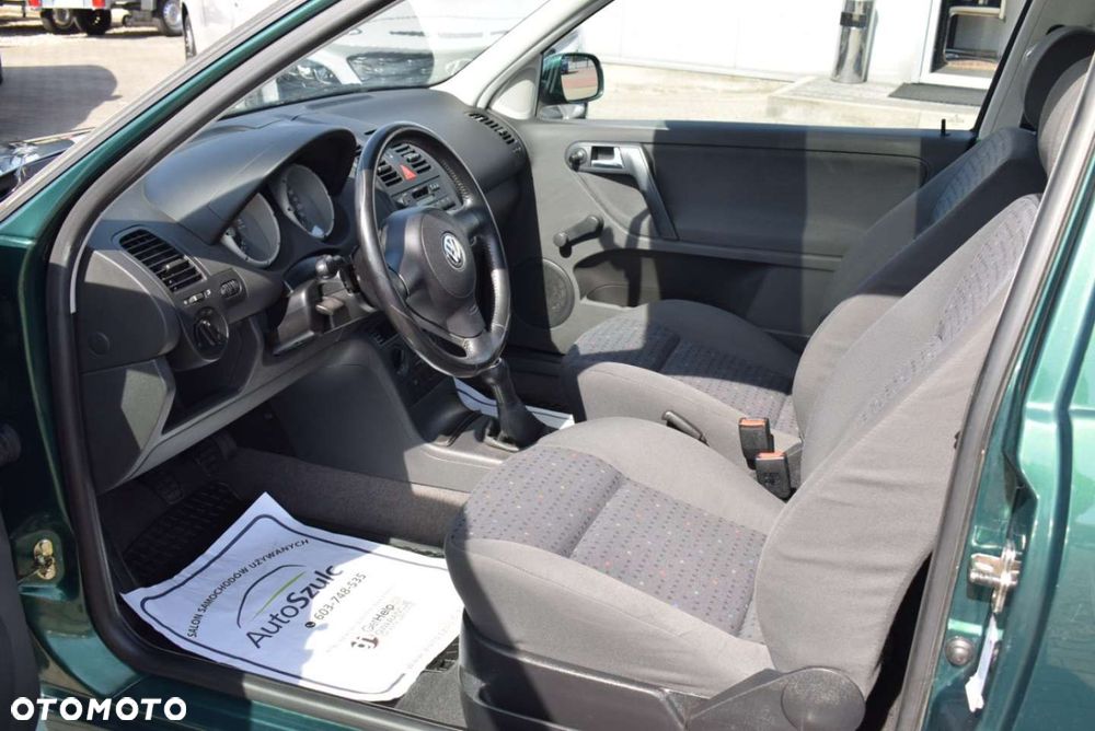 Volkswagen Polo - 15