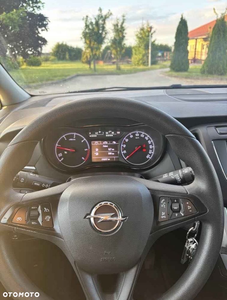 Opel Zafira 2.0 CDTI Plus EcoFLEX S&S - 11