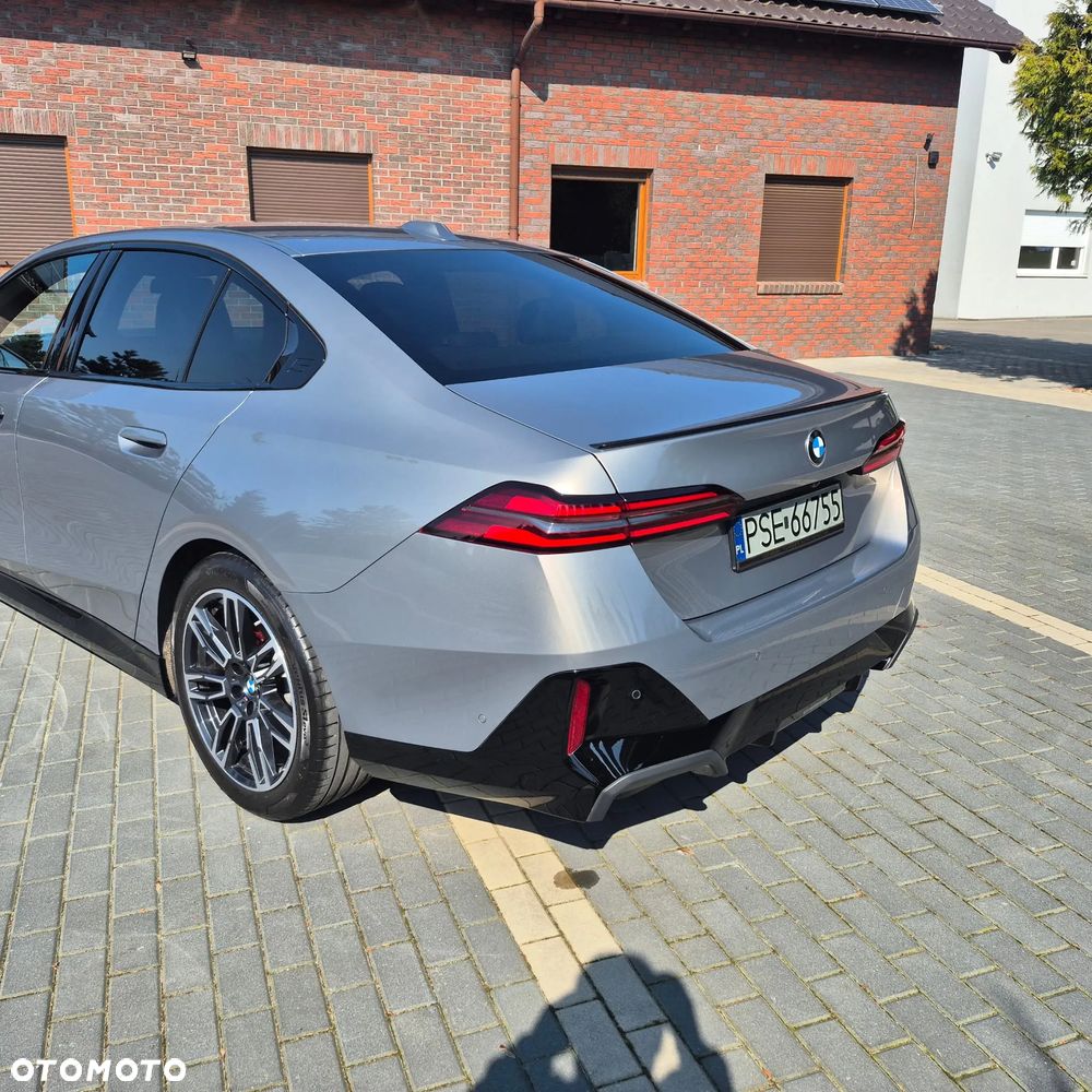 BMW Seria 5 520d - 5