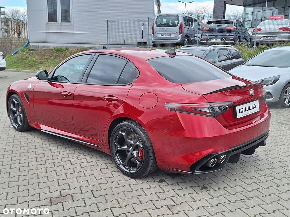 Alfa Romeo Giulia 2025 photo 4