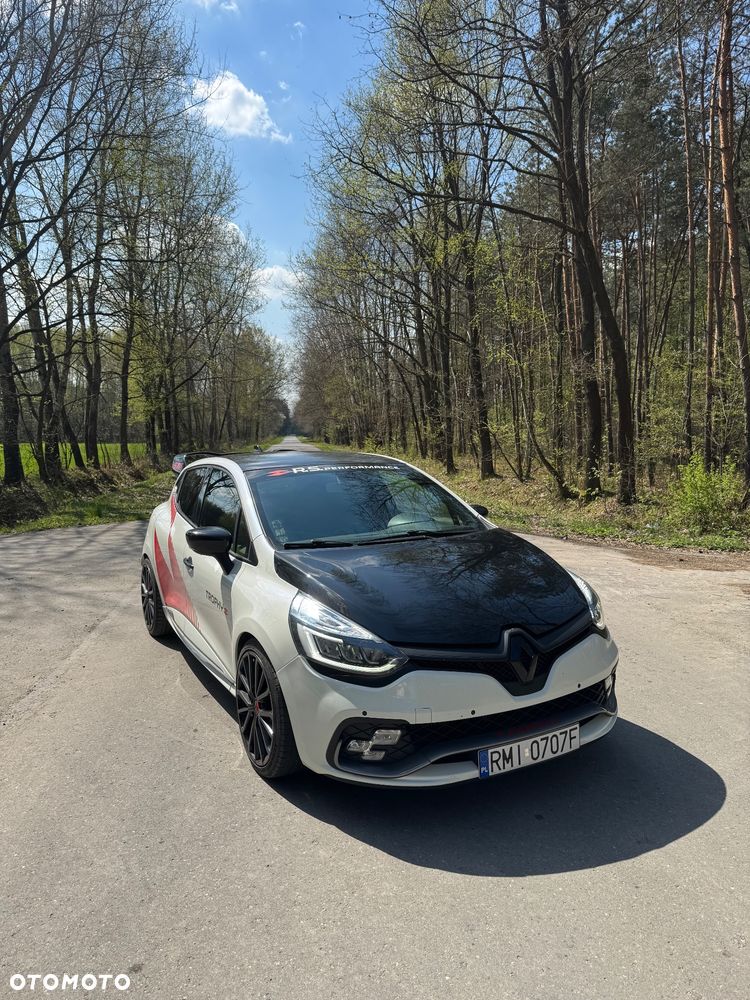 Renault Clio 1.6 R.S.Trophy 220 EDC - 1