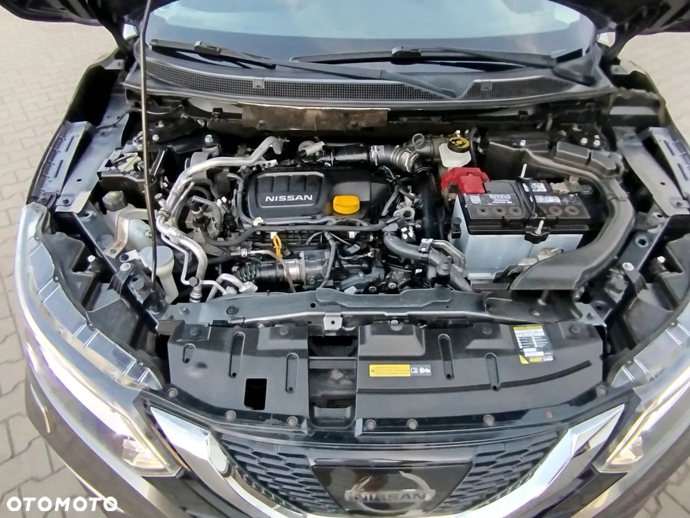 Nissan Qashqai 1.6 DCi Xtronic TEKNA - 21
