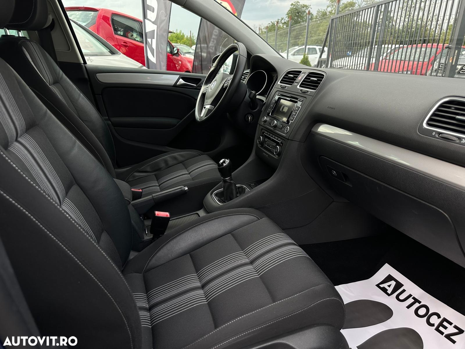 Volkswagen Golf 1.2 TSI MATCH - 27
