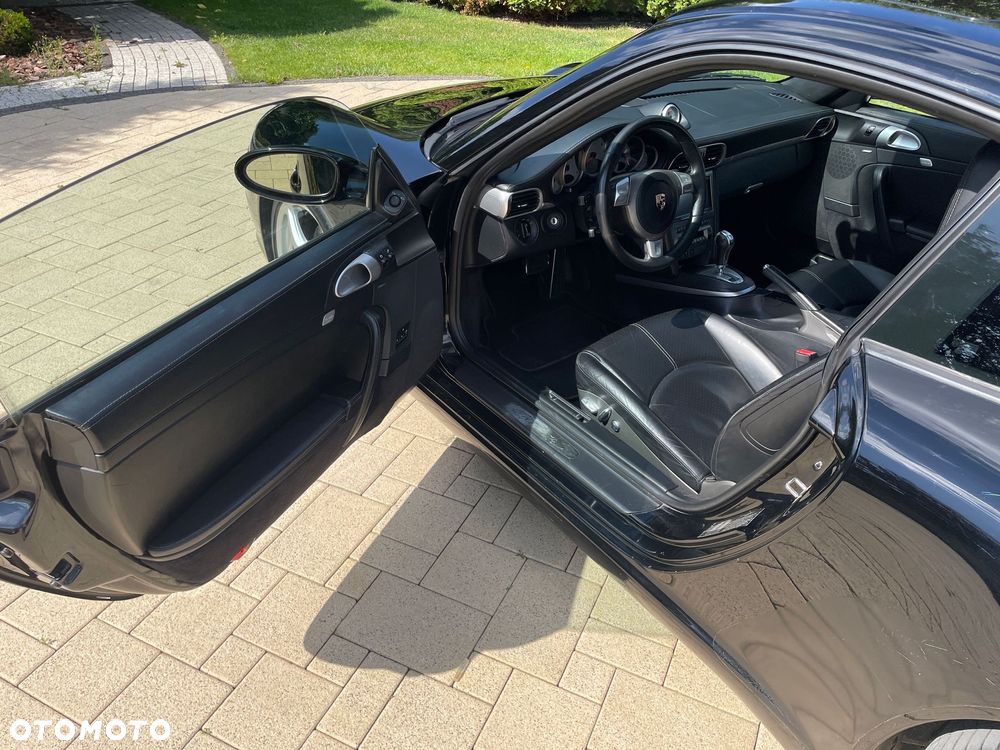 Porsche 911 Carrera S Tiptronic - 11