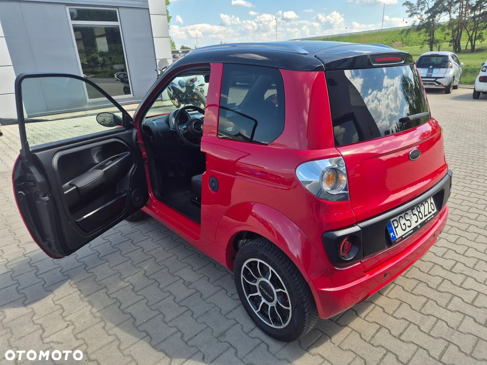 Microcar M.GO - 24