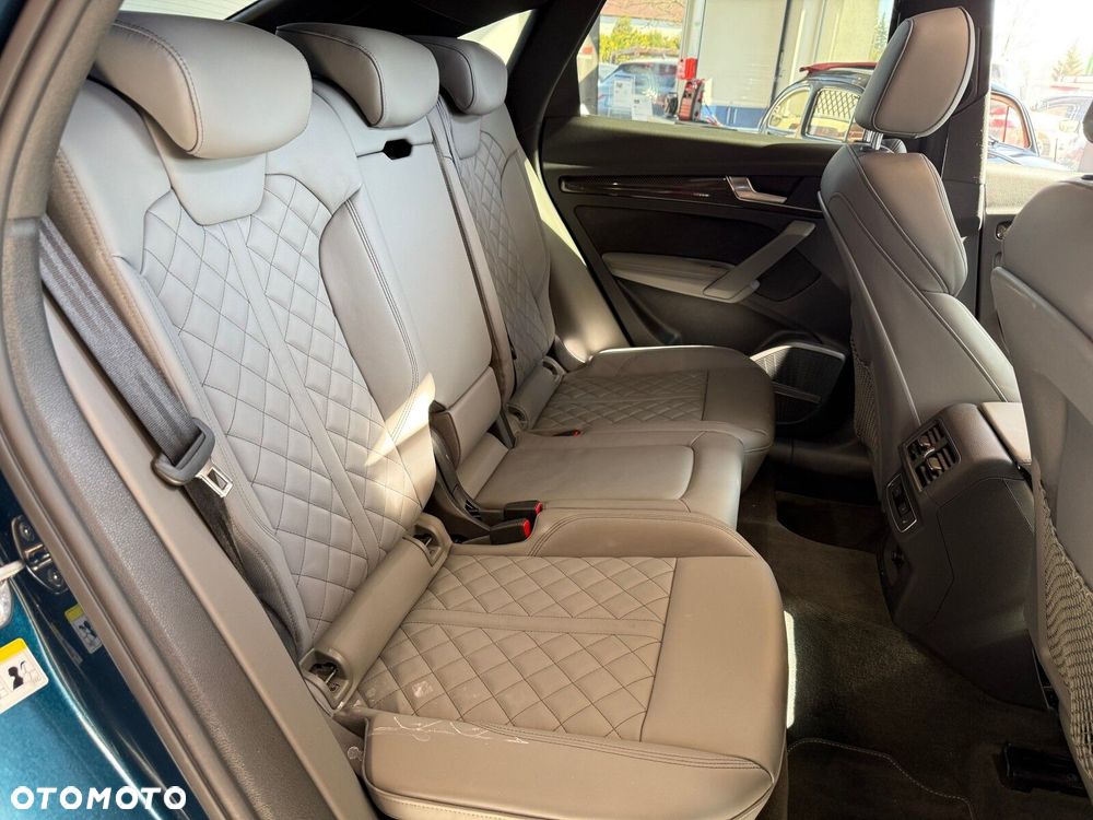 Audi SQ5 Sportback - 17