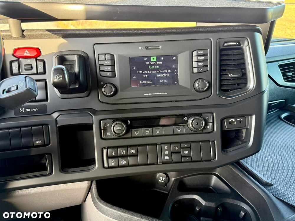 Scania P280 / FIRANKA / 20 EUROPALET / SYPIALKA / SILNIK 6 / AUTOMAT / EURO 6 / NISKI PRZEBIEG / 12.2021 ROK - 23