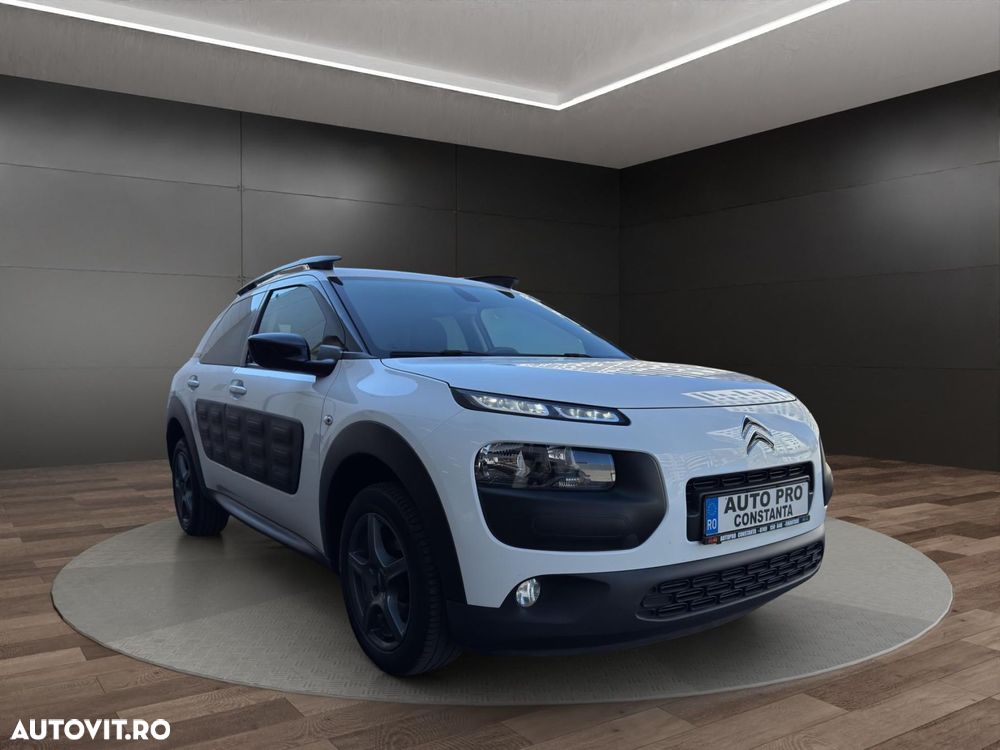 Citroën C4 Cactus 1.2 PureTech S&S EAT6 Shine - 2