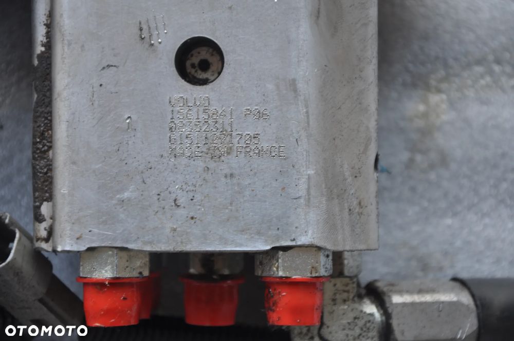 Rozdzielacz hydrauliczny volvo ECR 25 D - 5