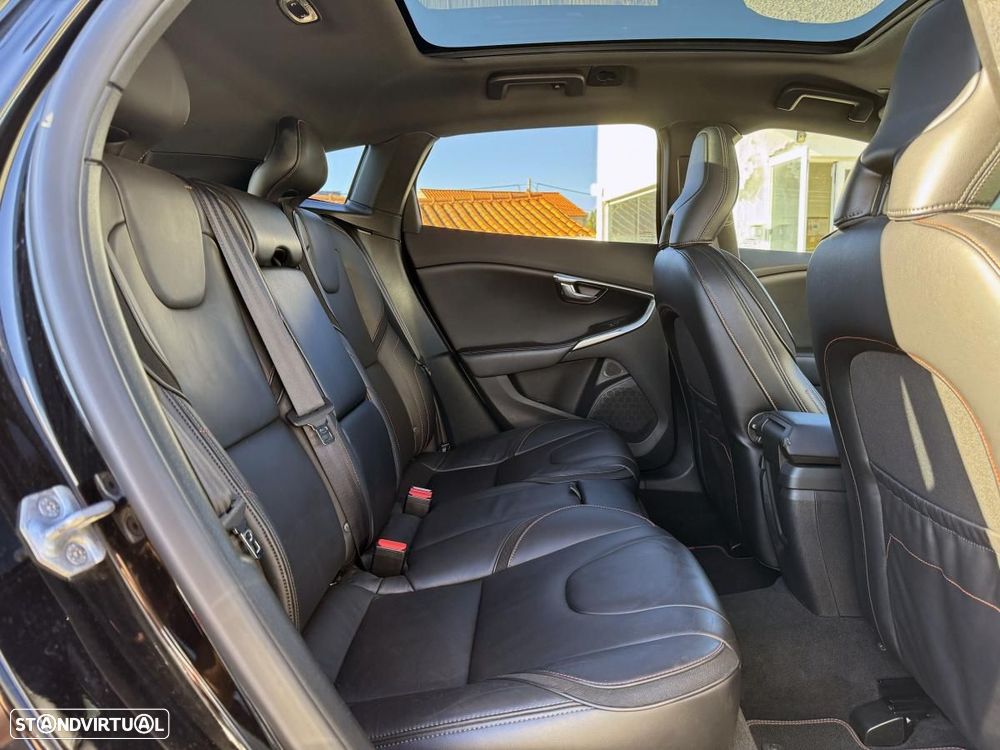 Volvo V40 Cross Country 2.0 D4 VOR Geartronic - 25