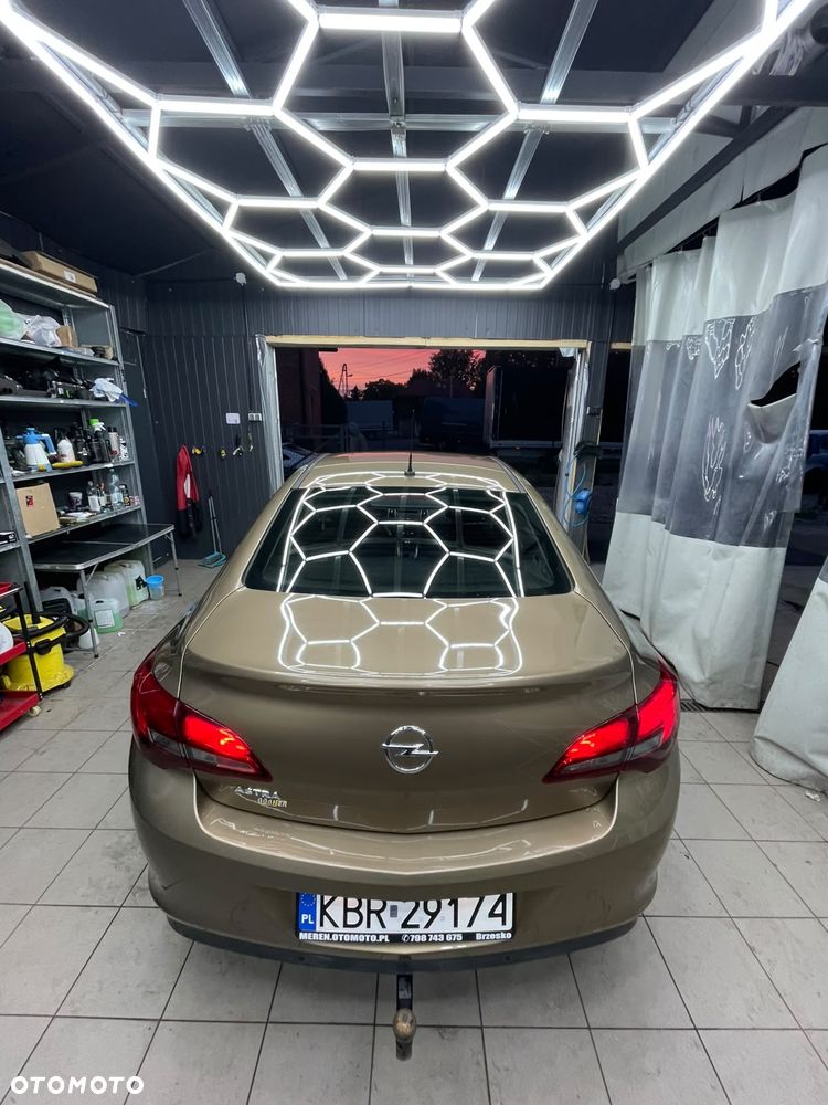 Opel Astra 1.6 Edition - 16