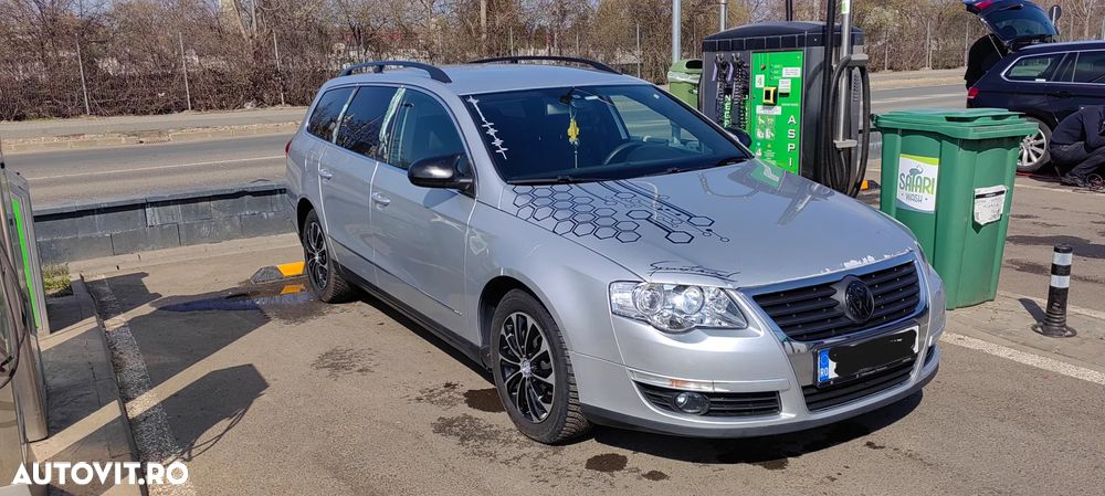 Volkswagen Passat 2.0 TDI DPF DSG Highline - 1