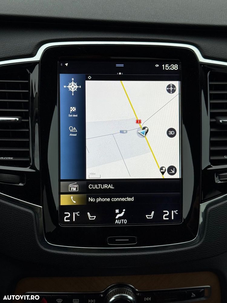 Volvo XC 90 D5 AWD Geartronic Momentum - 14