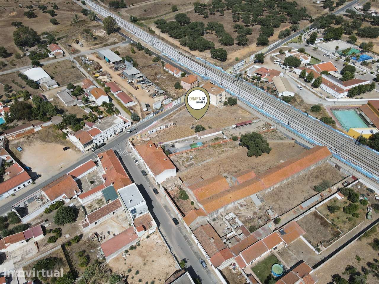 Terreno urbano para 5 moradias - Grande imagem: 3/9
