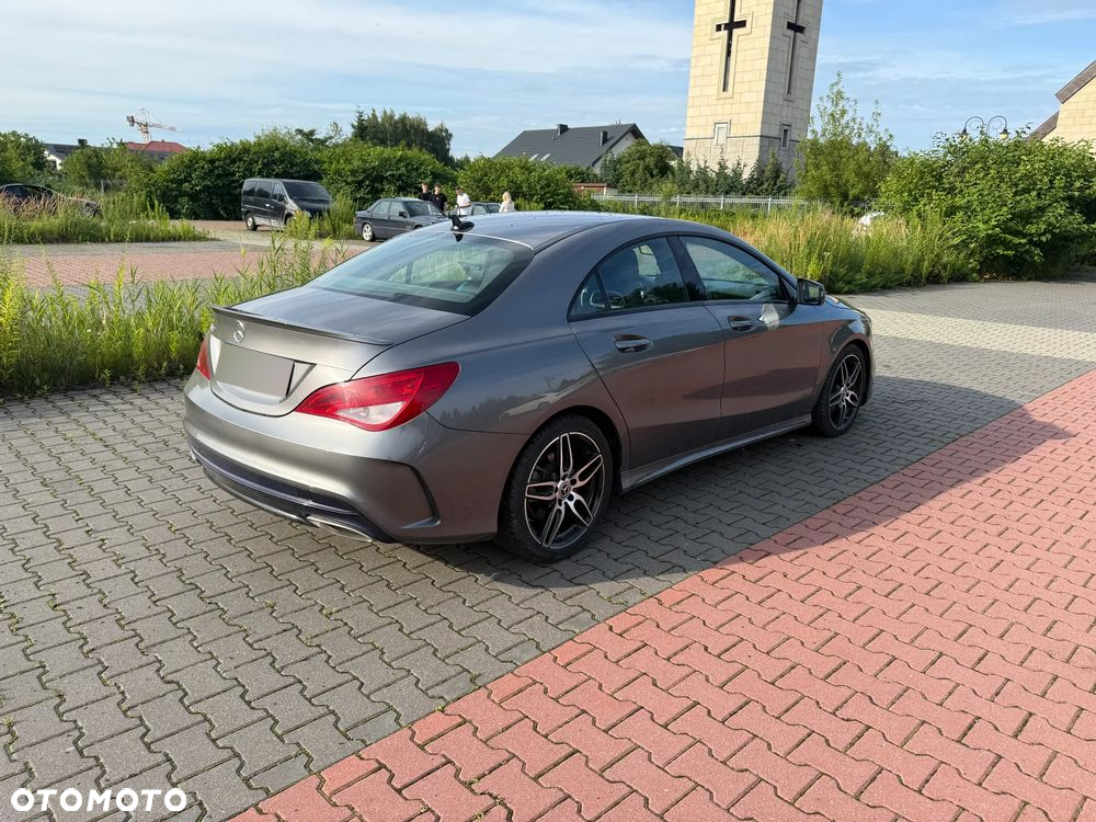 Mercedes-Benz CLA 250 7G-DCT AMG Line - 7