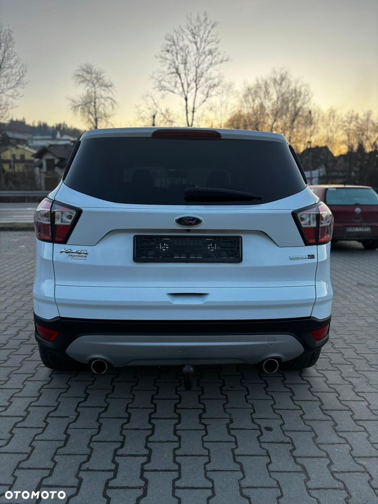 Ford Kuga - 8