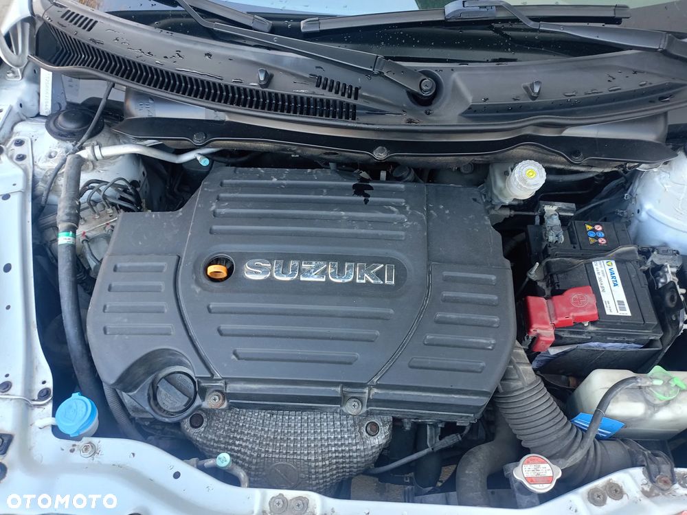Suzuki Swift - 16