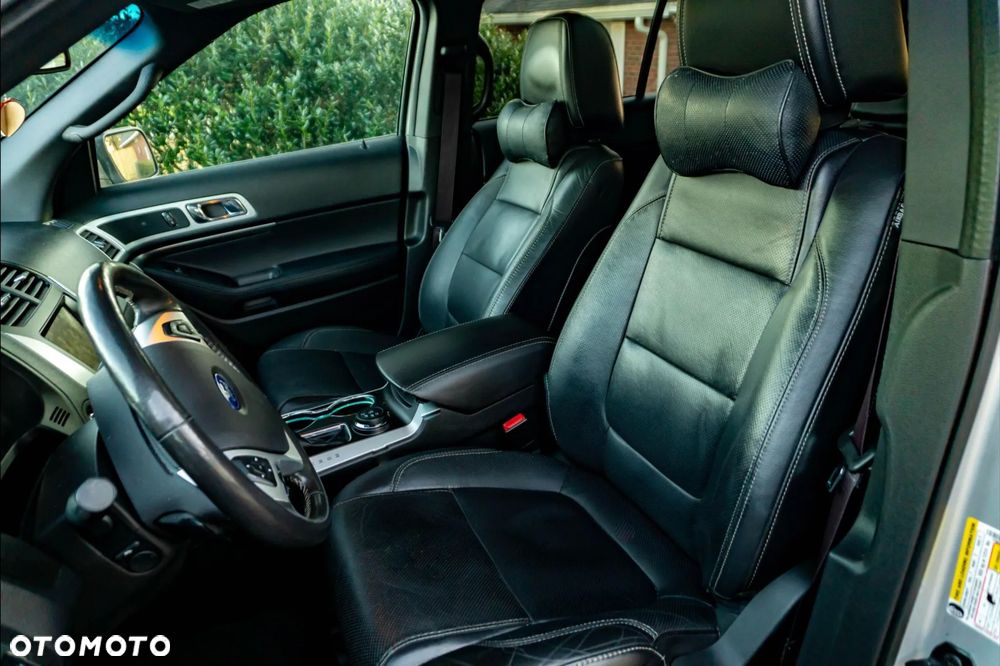 Ford Explorer - 18