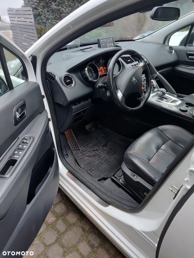 Peugeot 3008 HDi FAP 165 Automatik Business-Line - 11