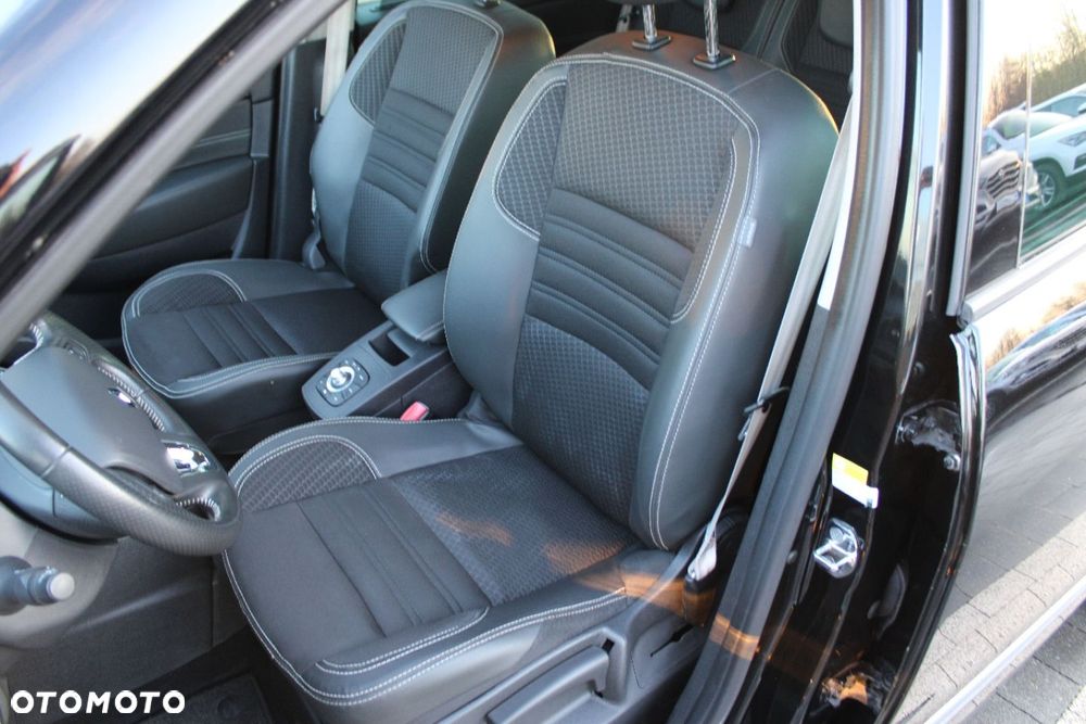 Renault Grand Scenic - 19