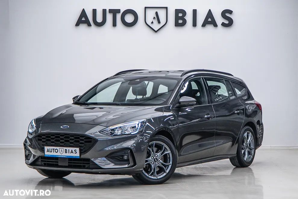 Ford Focus Turnier 1.0 EcoBoost Start-Stopp-System ST-LINE X - 1