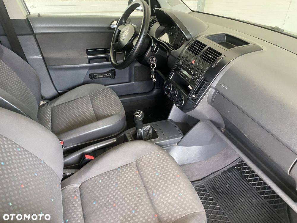 Volkswagen Polo 1.2 12V Comfortline - 9