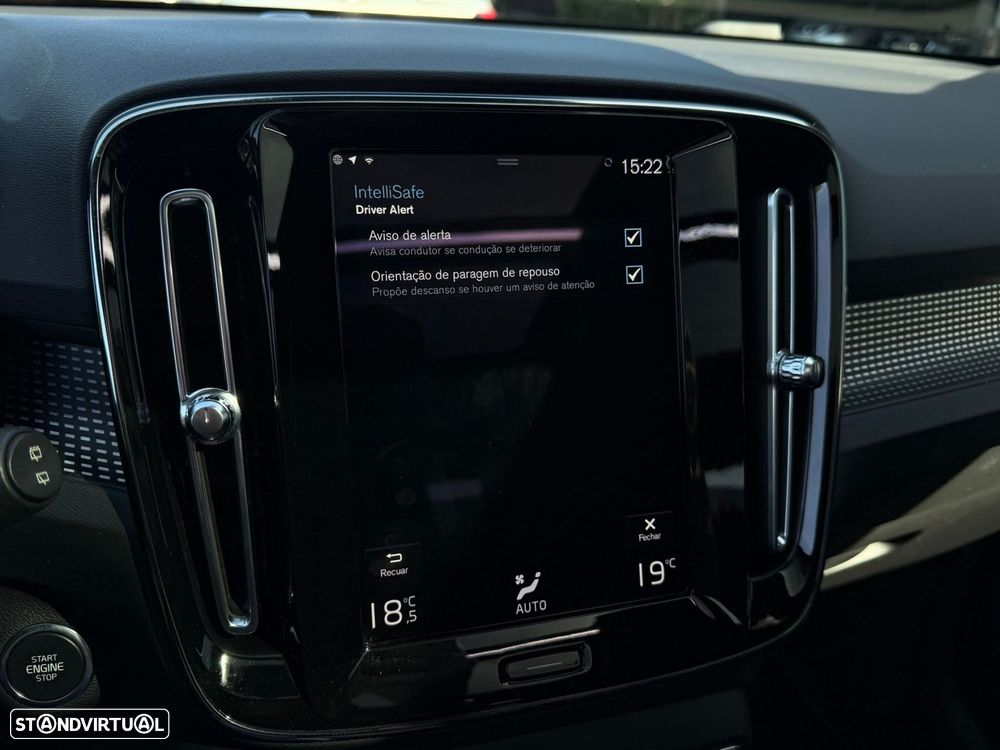 Volvo XC 40 1.5 T4 PHEV R-Design - 52